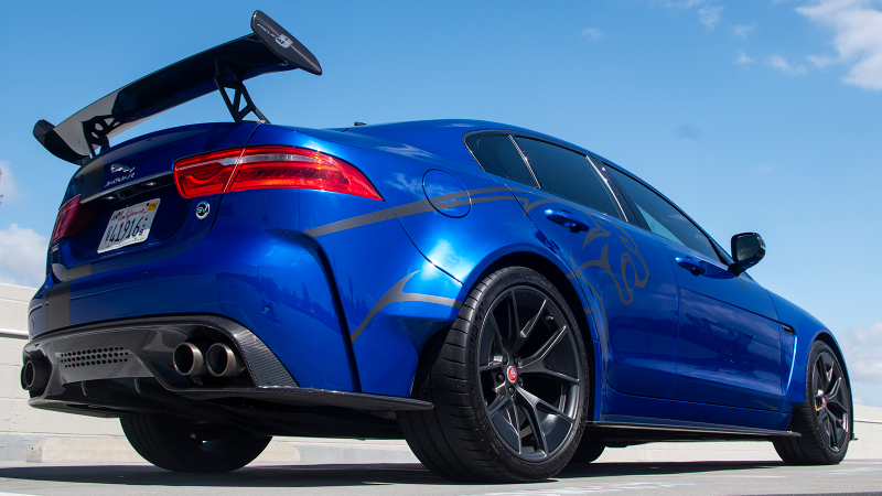 Illustration for article titled What Do You Want to Know About the Absurdly Powerful Jaguar XE SV Project 8?